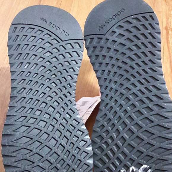 🌺FINAL PRICE DROP🌺Adidas U_Path Running Sneaker - Picture 12 of 16